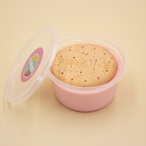 Custard Strawberry
